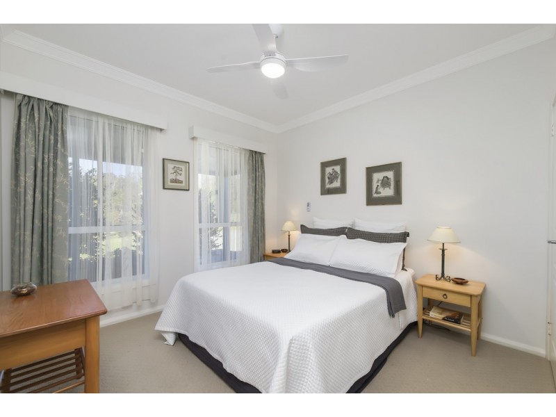 14 Francis Redman Place, Hannam Vale NSW 2443