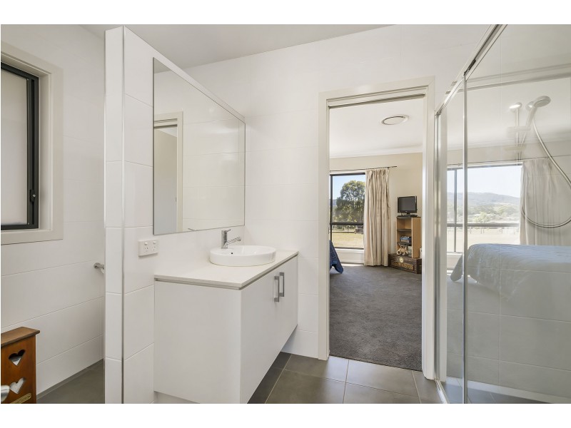 34 Francis Redman Place, Hannam Vale NSW 2443