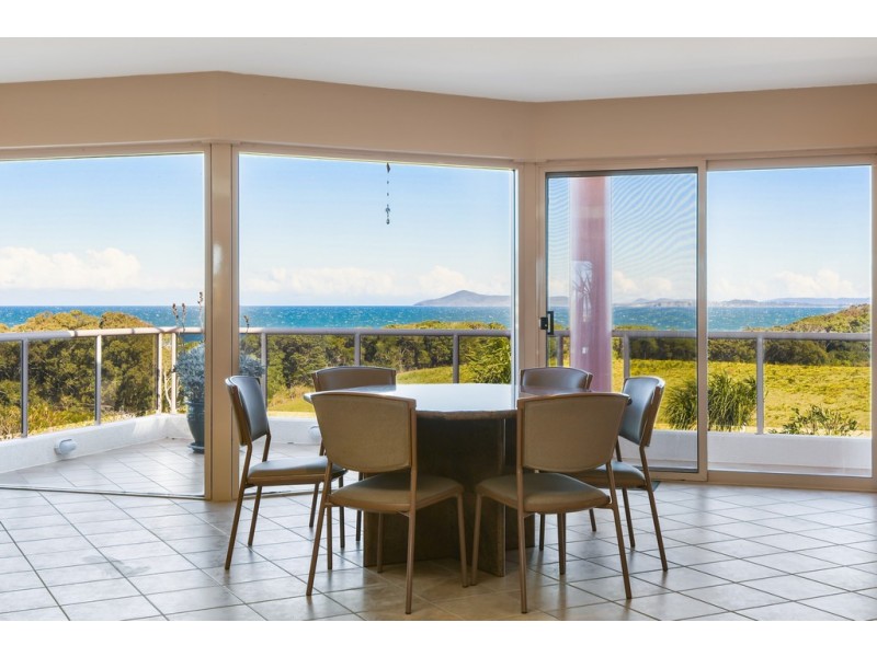 22 High Street, Black Head NSW 2430