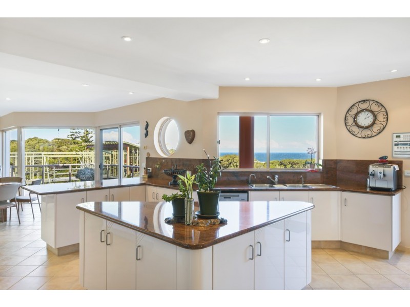 22 High Street, Black Head NSW 2430