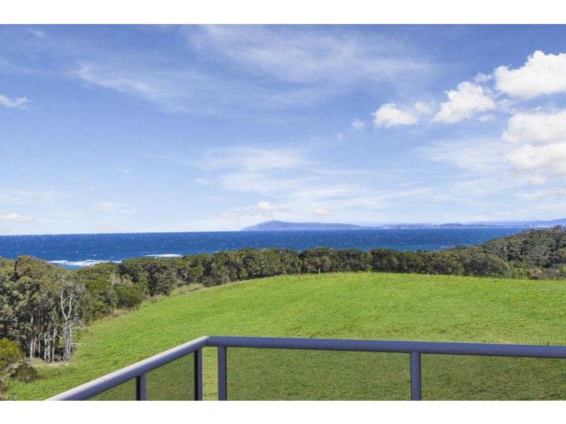 22 High Street, Black Head NSW 2430