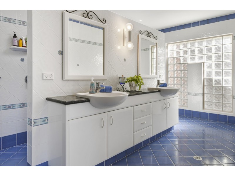 22 High Street, Black Head NSW 2430