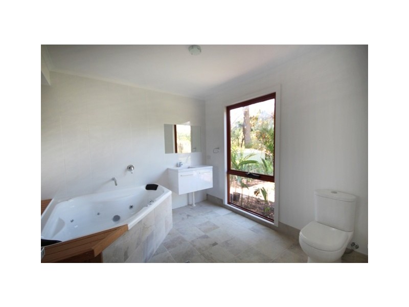 18 Allunga Avenue, Port Macquarie NSW 2444