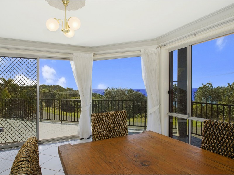 10 Honeysuckle Road, Bonny Hills NSW 2445