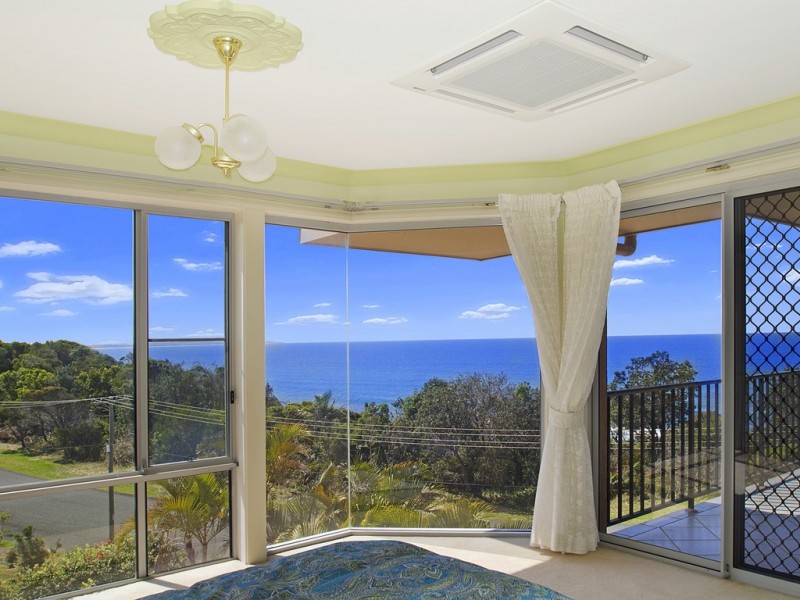 10 Honeysuckle Road, Bonny Hills NSW 2445