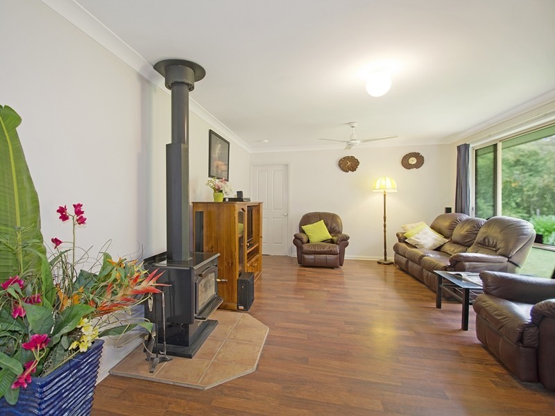 312 Long Point Drive, Lake Cathie NSW 2445