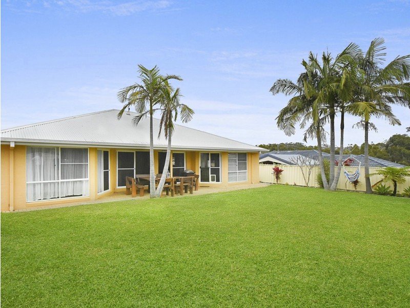 5 Seabreeze Court, Bonny Hills NSW 2445