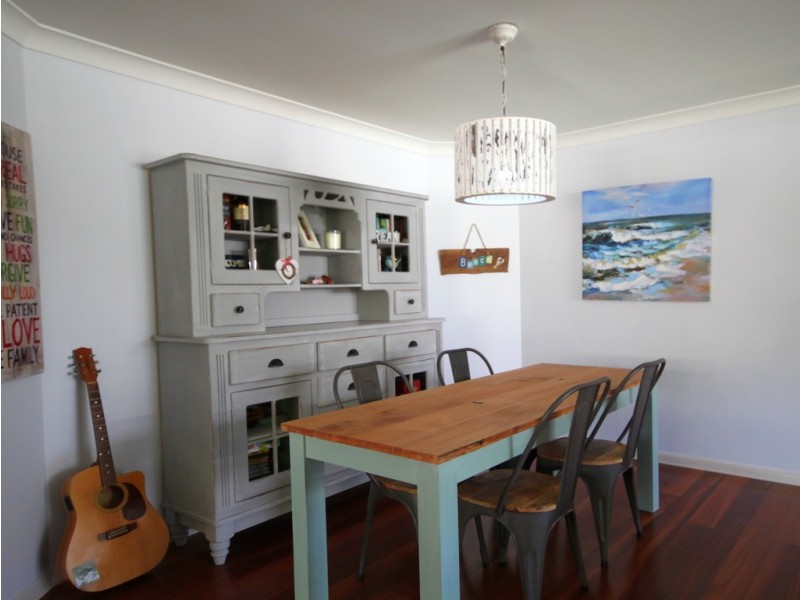 52 Explorers Way, Lake Cathie NSW 2445