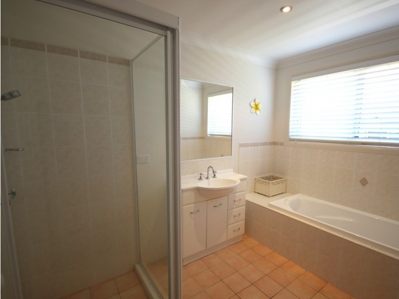 52 Explorers Way, Lake Cathie NSW 2445