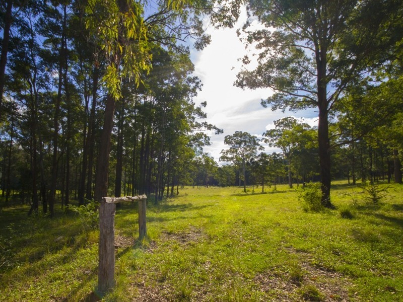 91 Haydons Wharf Road, Cooperabung NSW 2441