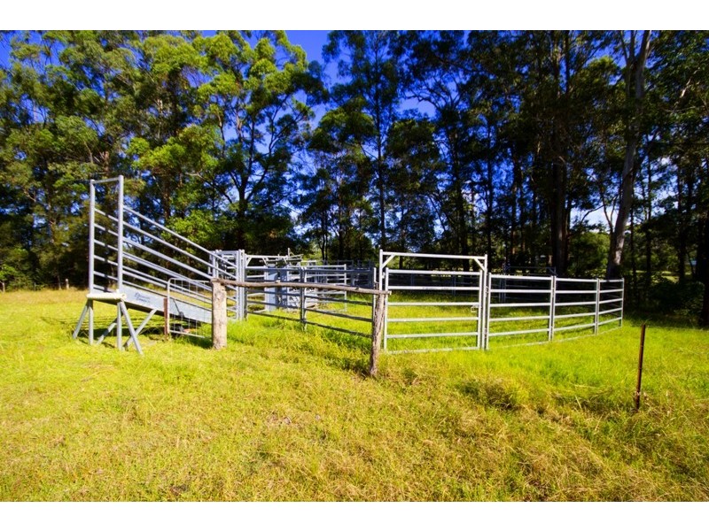 91 Haydons Wharf Road, Cooperabung NSW 2441