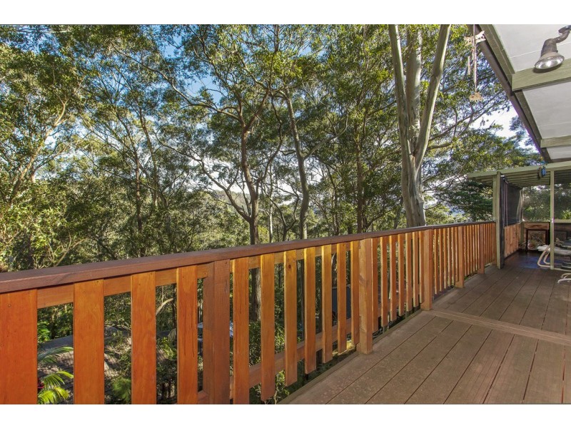 9 Derwyn Close, North Gosford NSW 2250