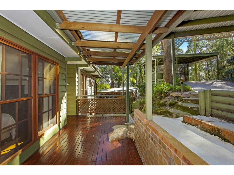 9 Derwyn Close, North Gosford NSW 2250