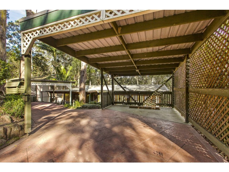 9 Derwyn Close, North Gosford NSW 2250