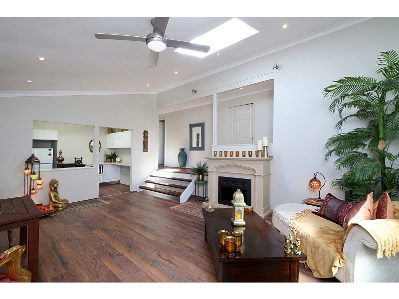 7 Palmgrove Place, North Avoca NSW 2260