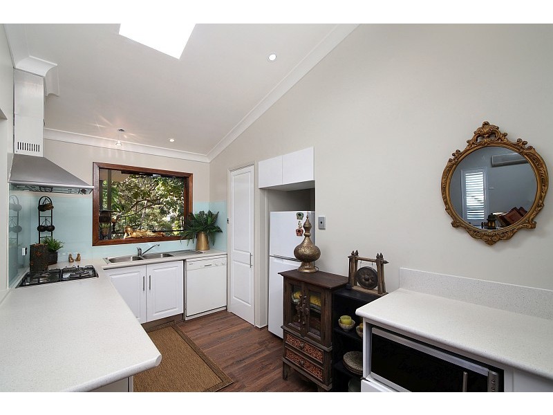 7 Palmgrove Place, North Avoca NSW 2260