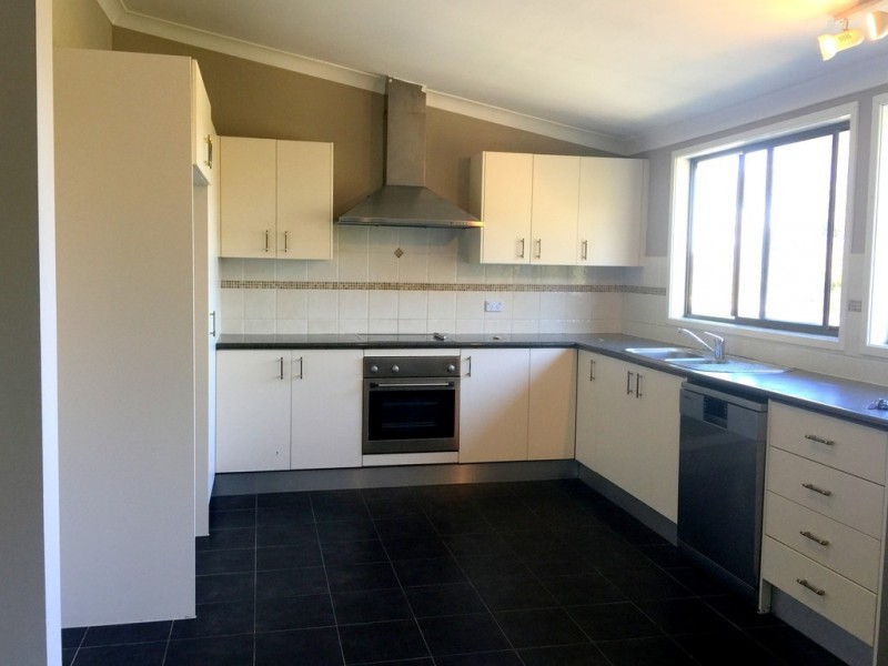 55 Broadwater Drive, Saratoga NSW 2251