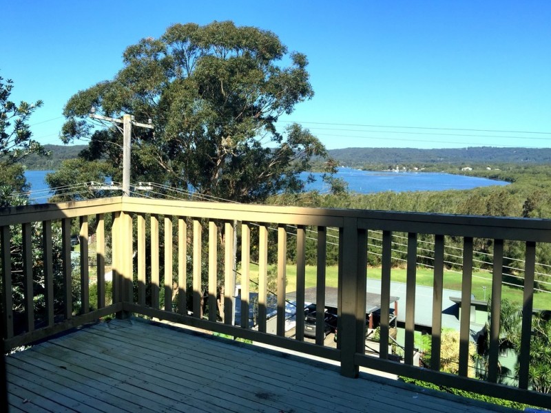 55 Broadwater Drive, Saratoga NSW 2251