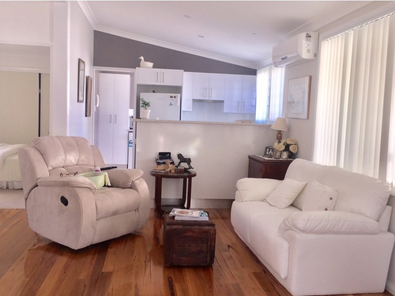 182/57 Empire Bay Drive, Kincumber NSW 2251