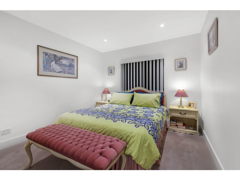 1/18 Campbell Crescent, Terrigal NSW 2260