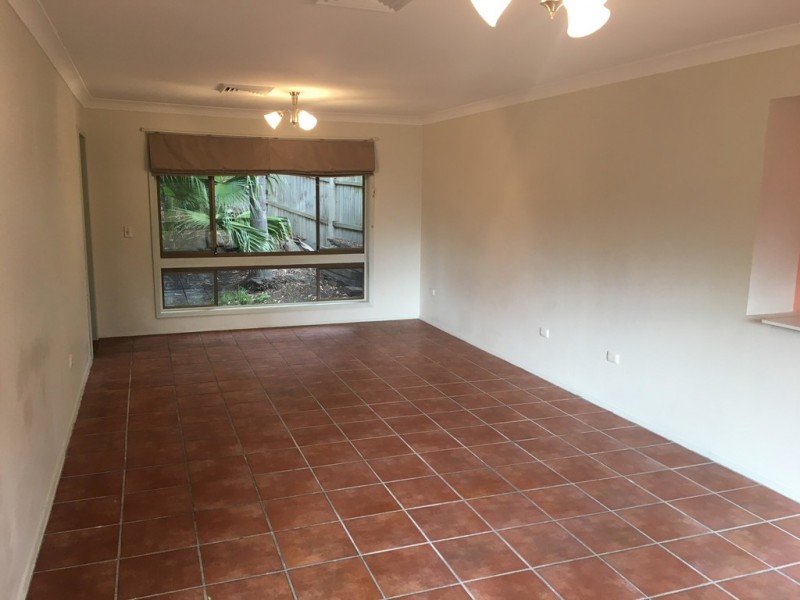 8 Roland Close, Terrigal NSW 2260