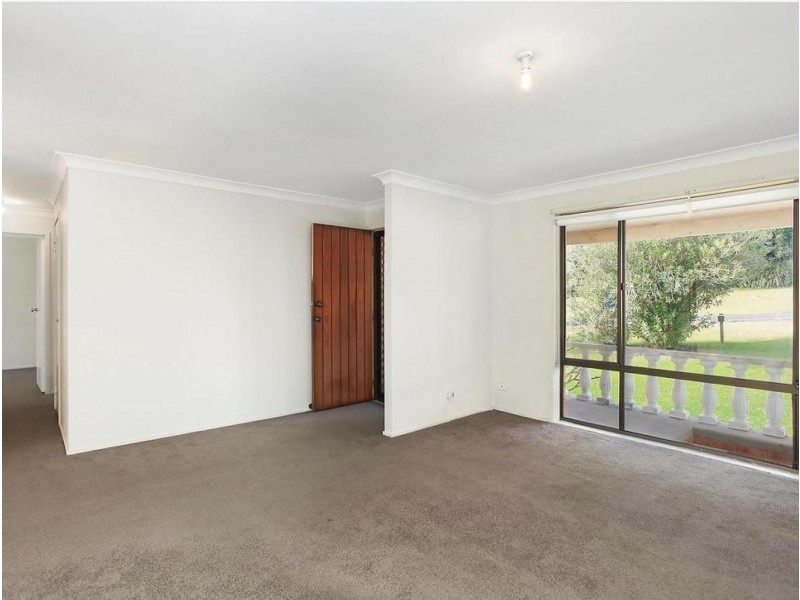 44 Noorong Avenue, Forresters Beach NSW 2260