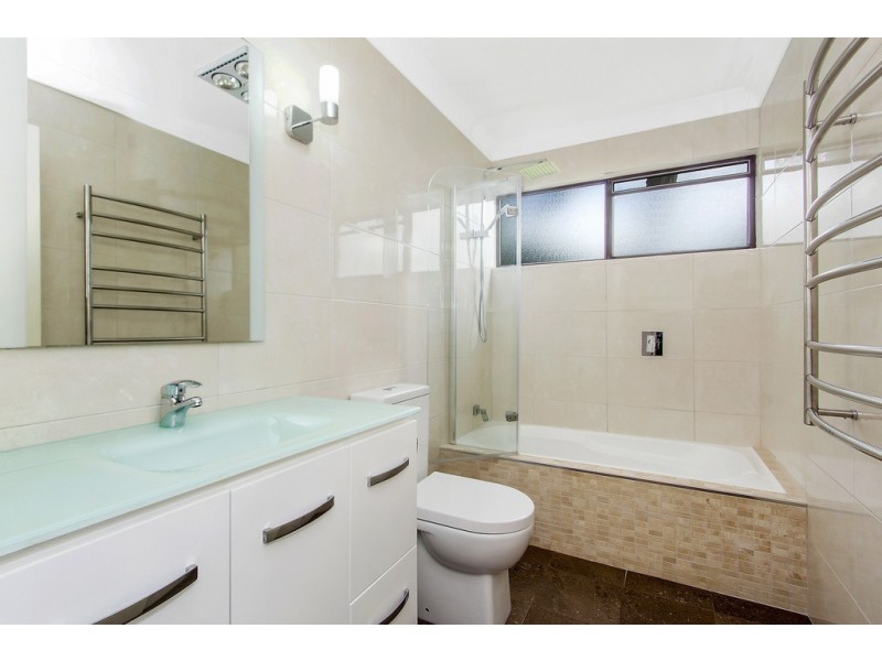 19 Hillcrest Street, Terrigal NSW 2260