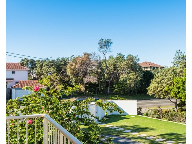 1/74-78 Ocean View Drive, Wamberal NSW 2260