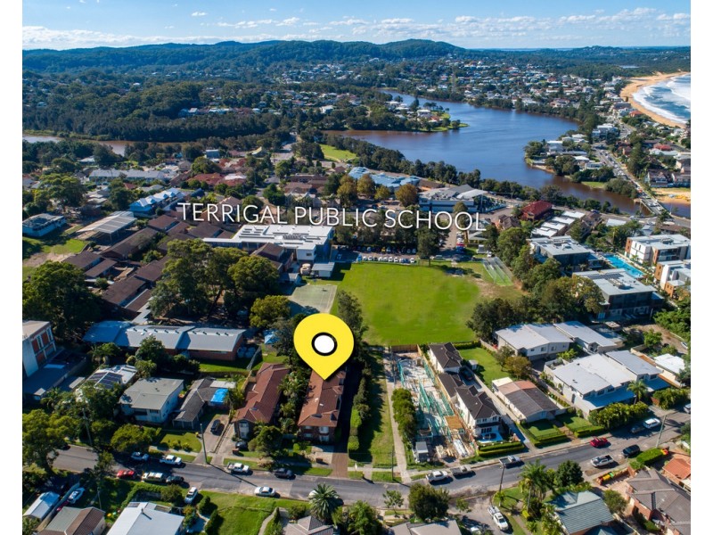 2/29 Ena Street, Terrigal NSW 2260
