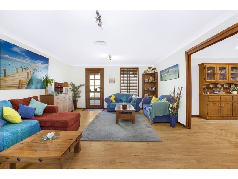 29 Shakespeare Avenue, Bateau Bay NSW 2261