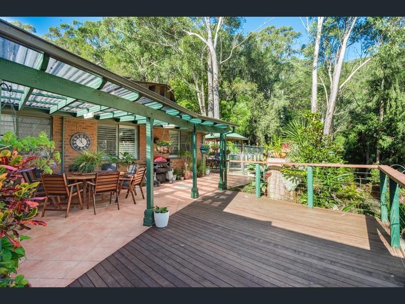 18 The Outlook, North Gosford NSW 2250