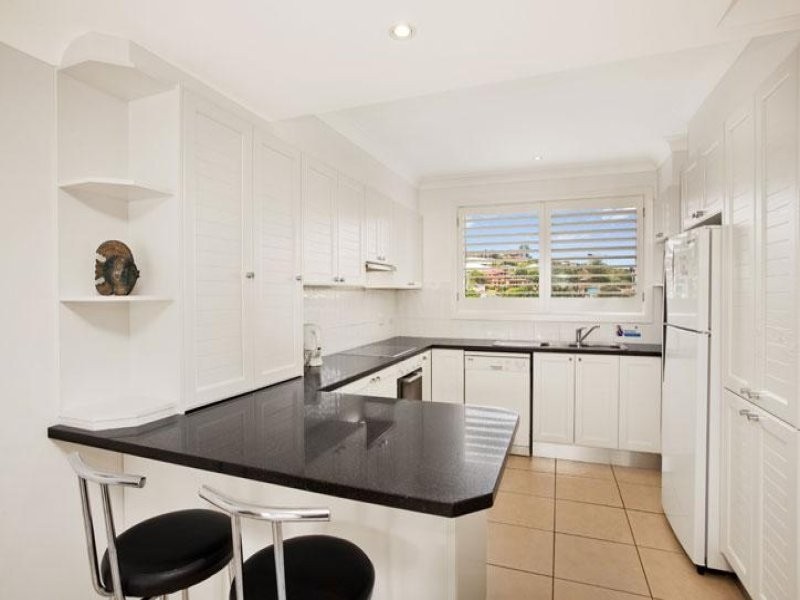 3/12-16 Kurrawyba Avenue, Terrigal NSW 2260