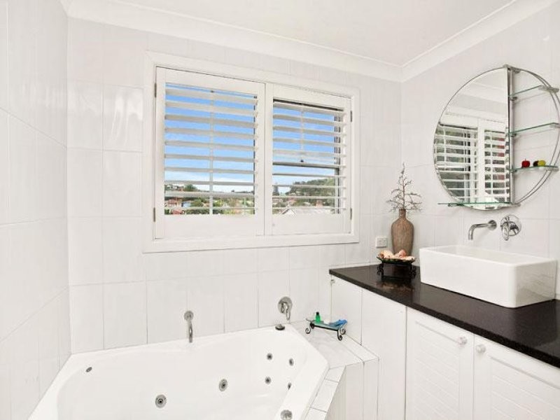 3/12-16 Kurrawyba Avenue, Terrigal NSW 2260