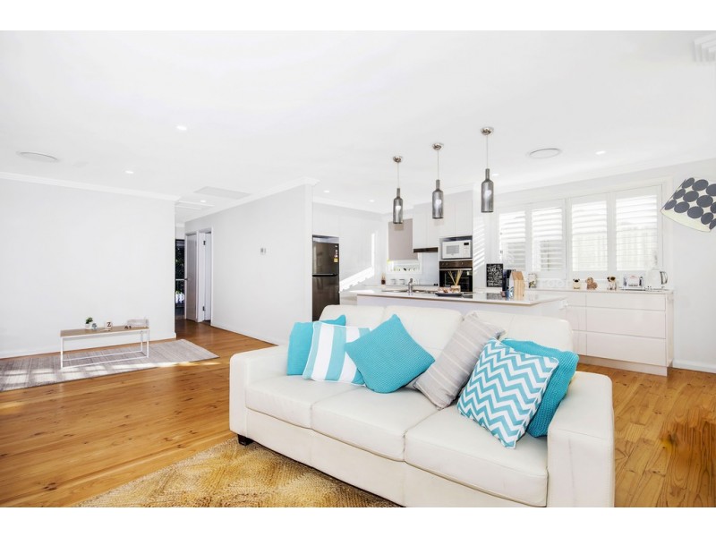 12 Maitland Road, Springfield NSW 2250