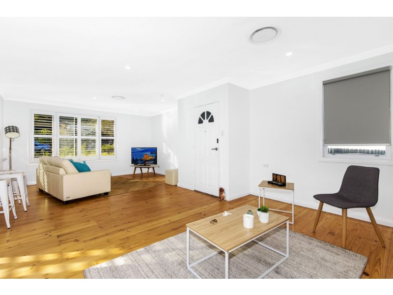 12 Maitland Road, Springfield NSW 2250