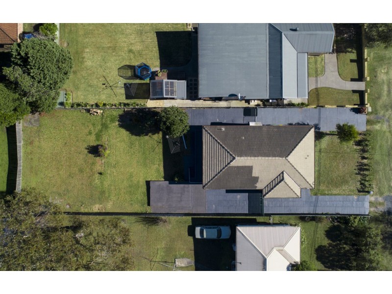 12 Maitland Road, Springfield NSW 2250