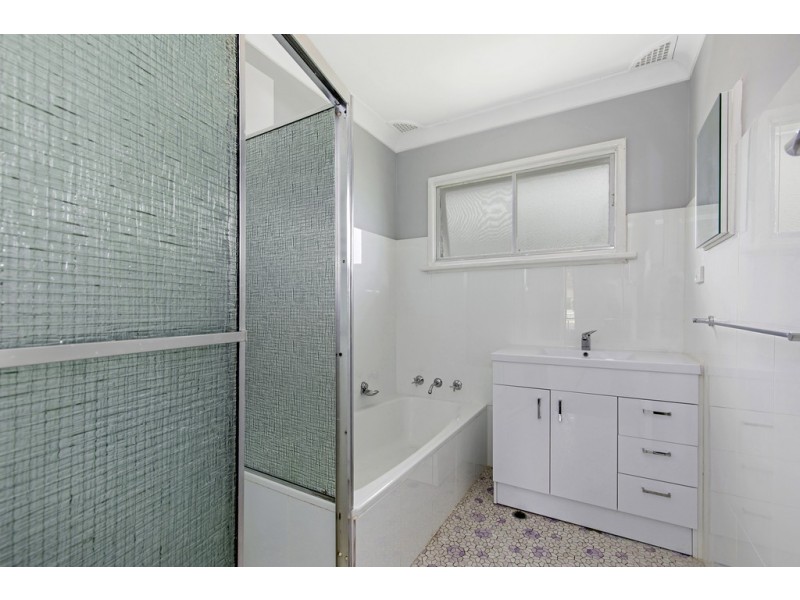 6 Raymond Terrace, Terrigal NSW 2260