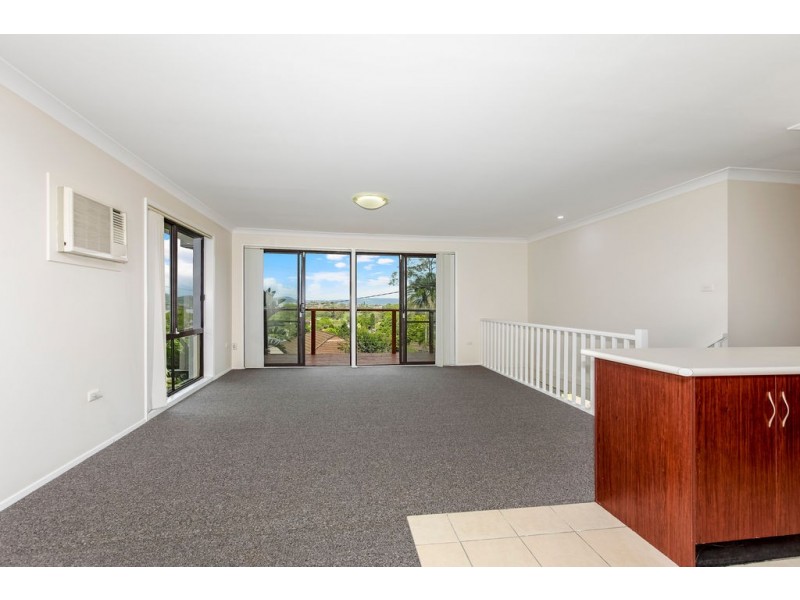 37 Emma James Street, Springfield NSW 2250