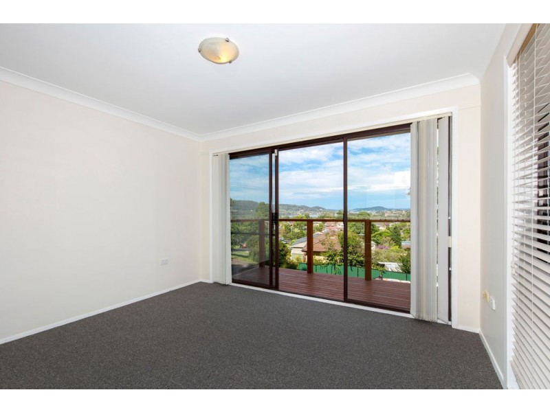 37 Emma James Street, Springfield NSW 2250