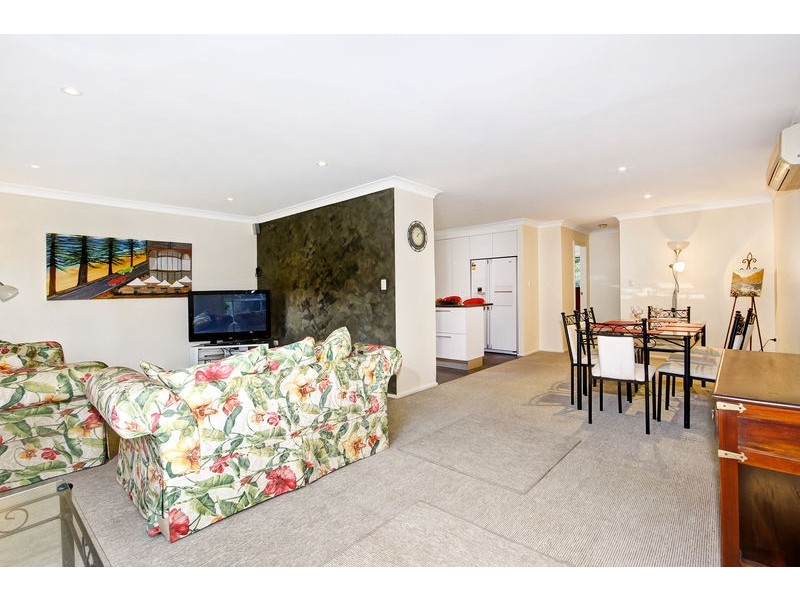 2/92 Willoughby Road, Terrigal NSW 2260