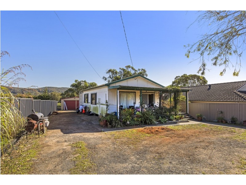959 The Entrance Road, Forresters Beach NSW 2260