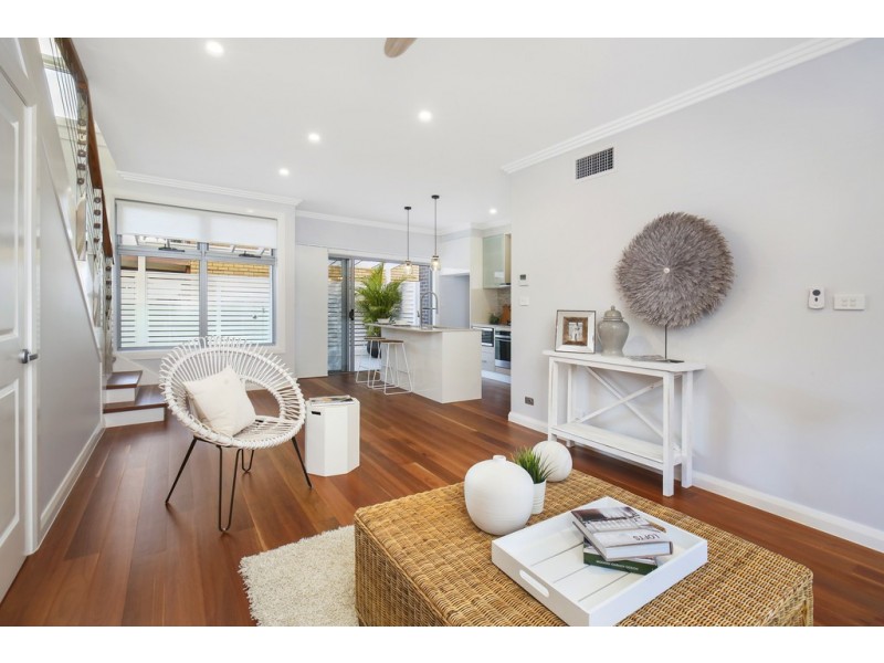 3/210 Terrigal Drive, Terrigal NSW 2260