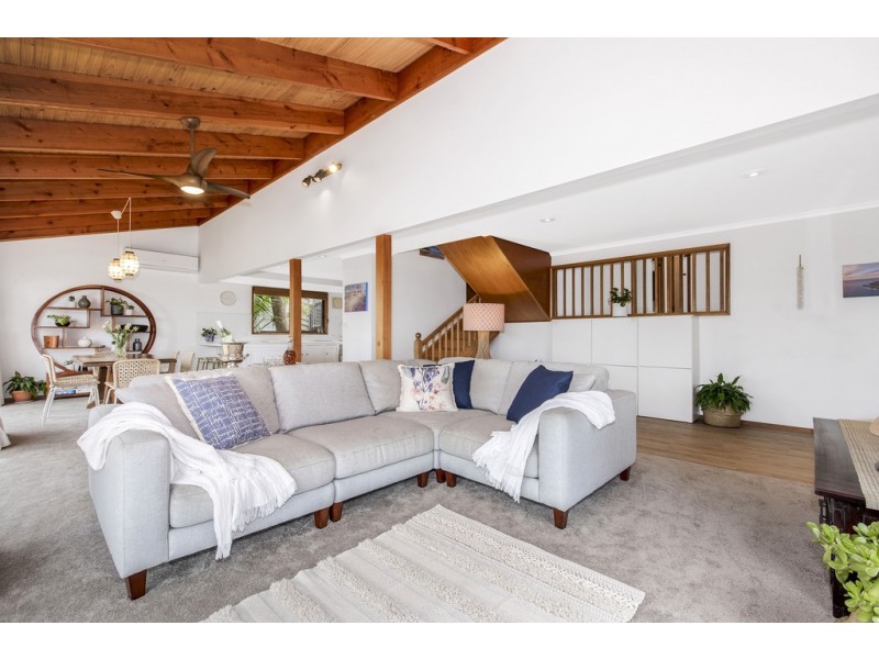 76 Riviera Avenue, Terrigal NSW 2260