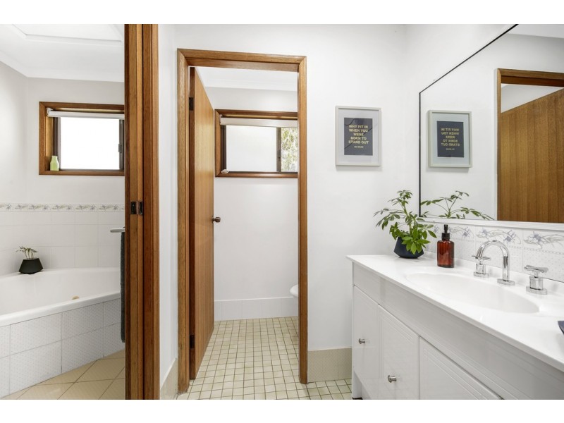 76 Riviera Avenue, Terrigal NSW 2260