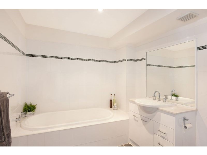 8/55 Scenic Highway, Terrigal NSW 2260