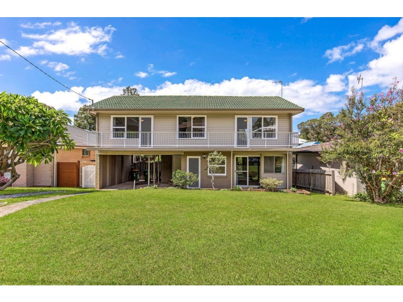 6 Raymond Terrace, Terrigal NSW 2260