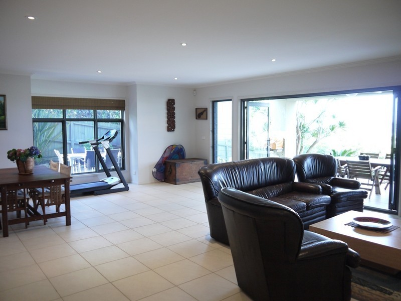 7 Clairvoux Road, Wamberal NSW 2260