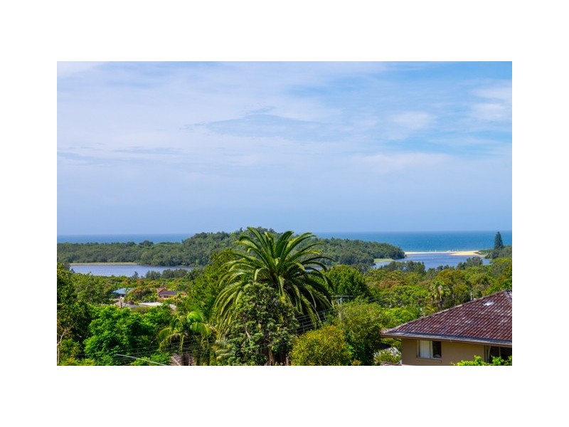 17 Coreen Drive, Wamberal NSW 2260