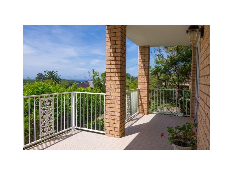 17 Coreen Drive, Wamberal NSW 2260
