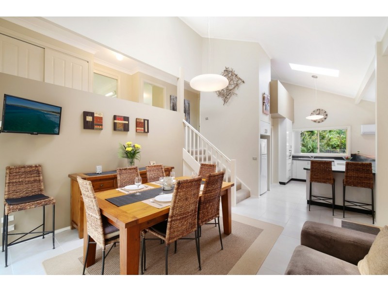 9A Hibiscus Avenue, North Avoca NSW 2260